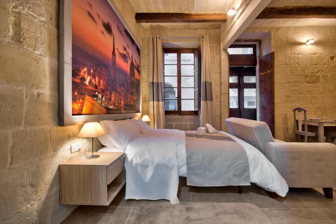 Laparelli Suites: Luxury Suite 2 วัลเลตตา ภายนอก รูปภาพ